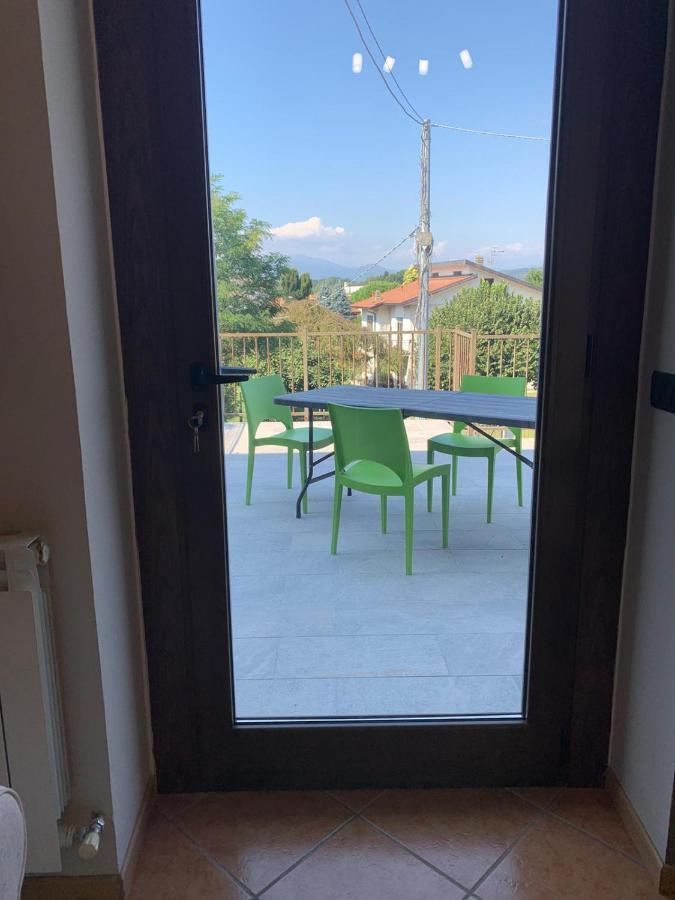 Maison Diletta Castelletto sopra Ticino Buitenkant foto