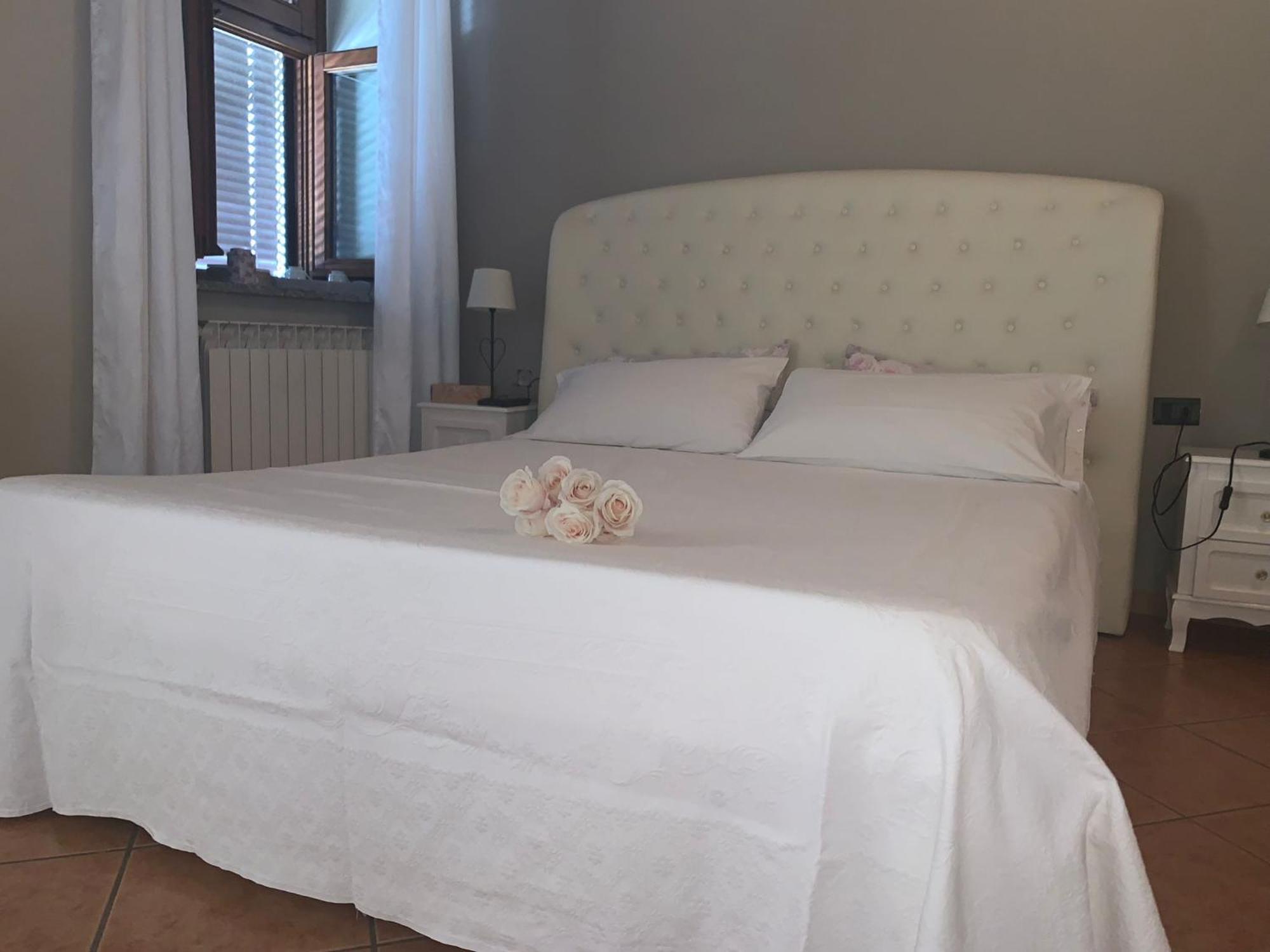 Maison Diletta Castelletto sopra Ticino Buitenkant foto